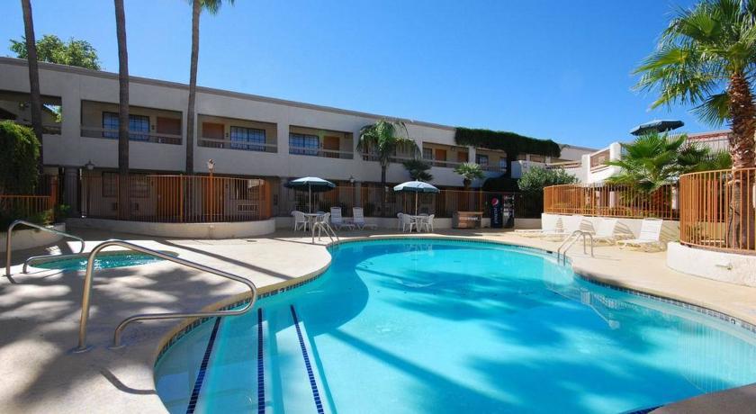 מלון Ramada Tucson East מראה חיצוני תמונה